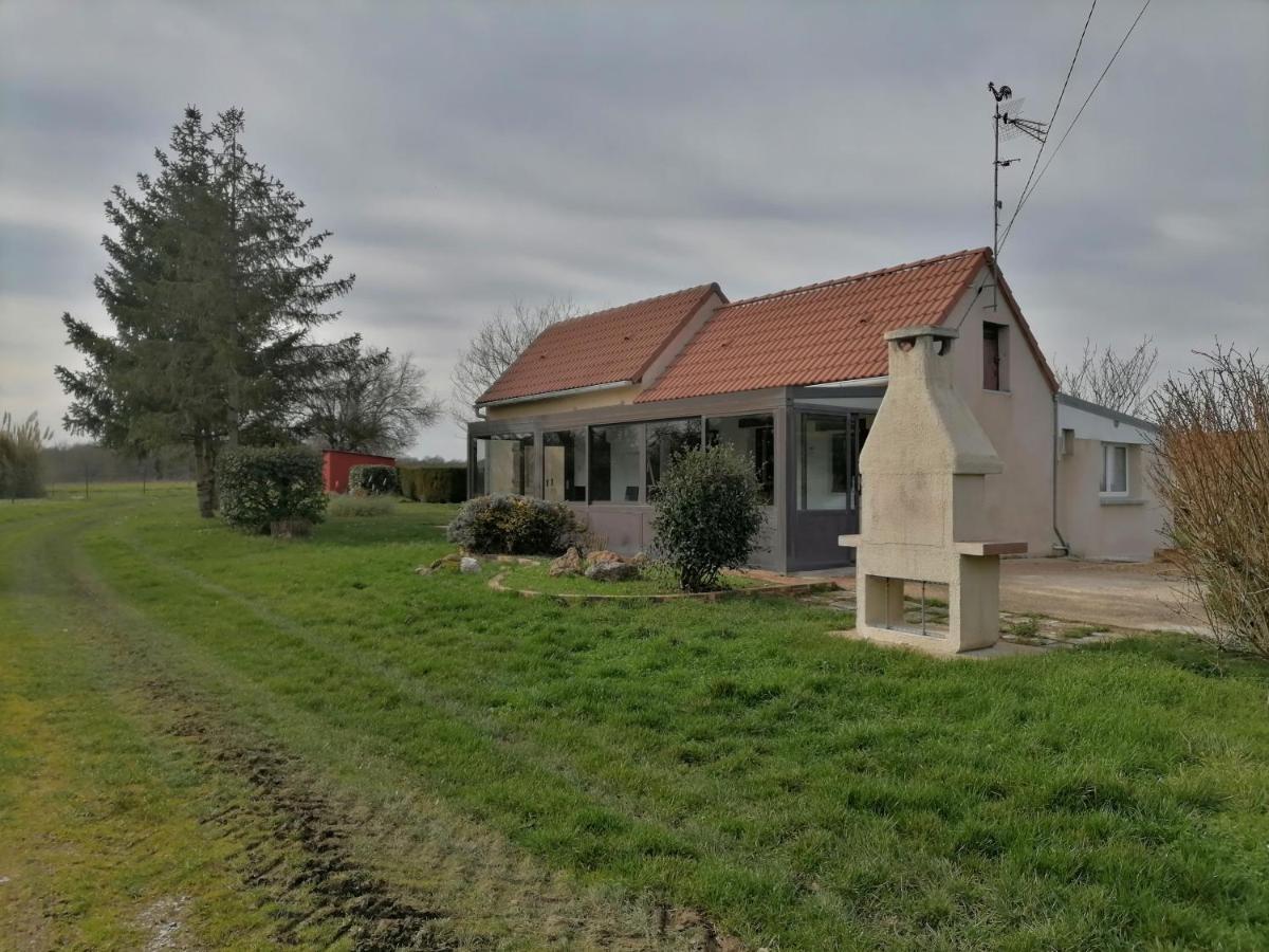 Gîtes aux cœurs des vignes a 10mm du zoo de beauval 3 étoiles Mareuil-sur-Cher Exterior foto